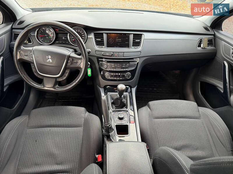 Седан Peugeot 508 2014 в Стрию