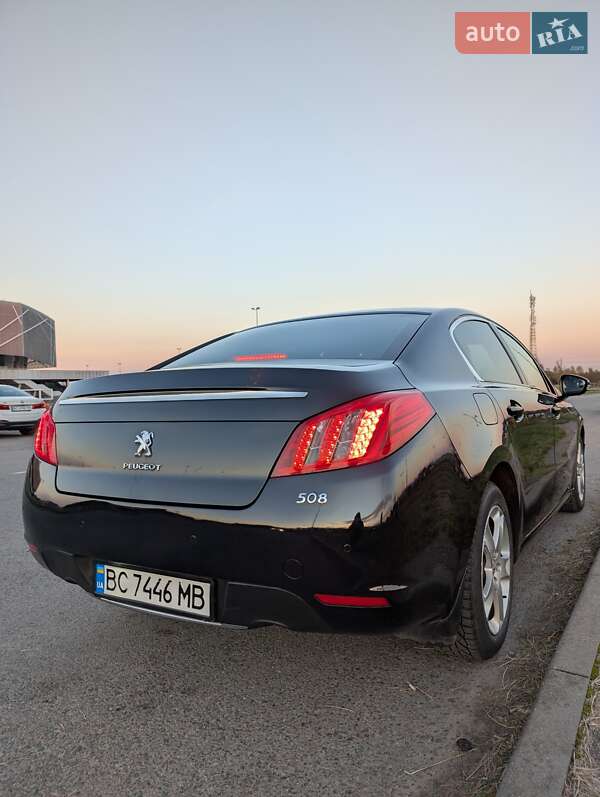 Седан Peugeot 508 2011 в Львове