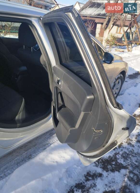 Универсал Peugeot 508 2013 в Буске