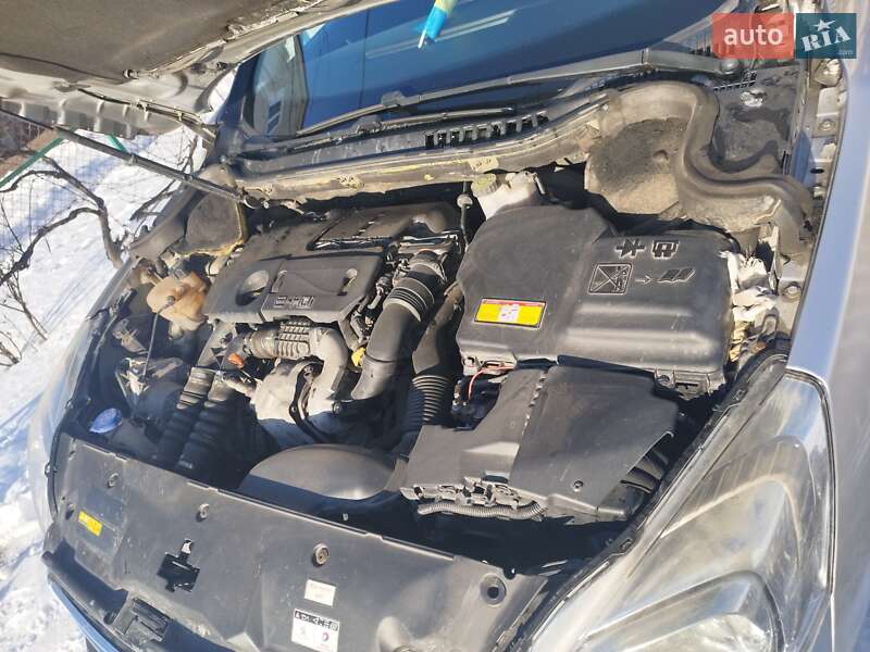 Универсал Peugeot 508 2013 в Буске