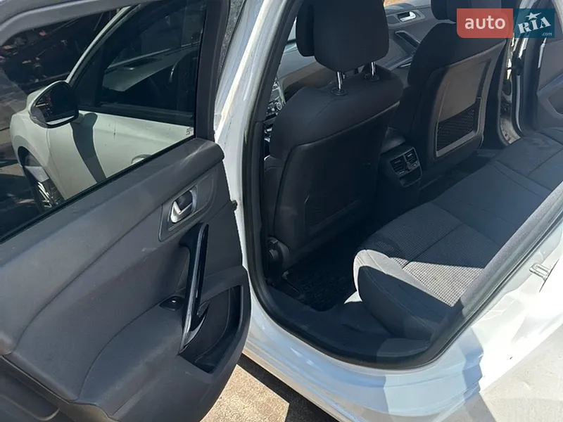 Peugeot 508 2012 VIN VF38ERHF8CL080185 фото оголошення 23 з 56