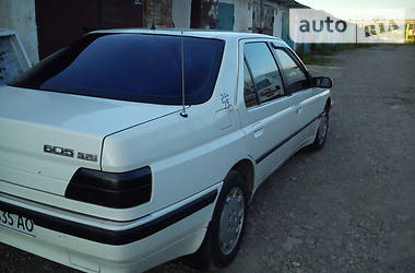 Седан Peugeot 605 1990 в Бориславе