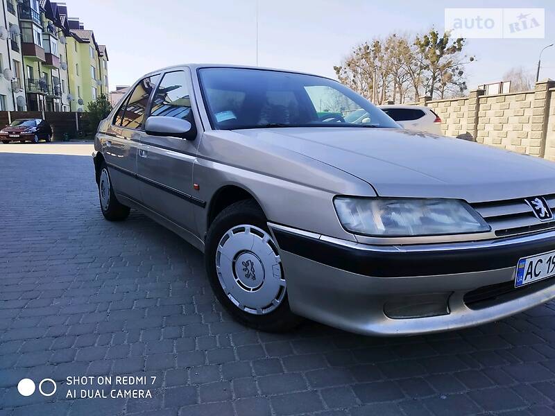 Седан Peugeot 605 1992 в 