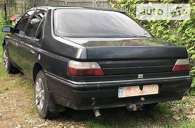 Седан Peugeot 605 1991 в Болехове