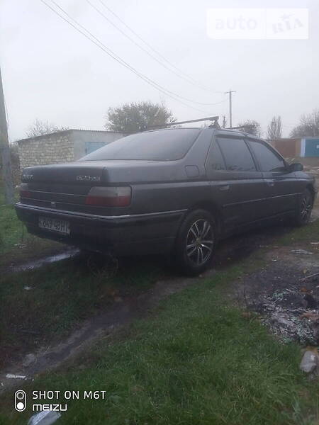 Седан Peugeot 605 1994 в Николаеве