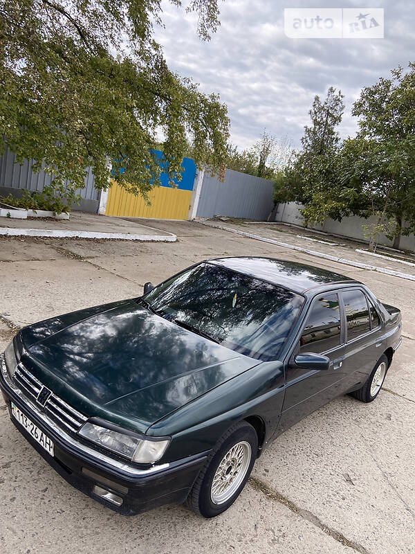 Peugeot 605