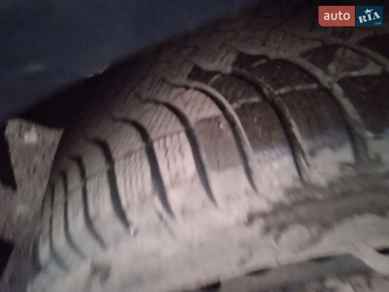 Седан Peugeot 605 1990 в Добропіллі