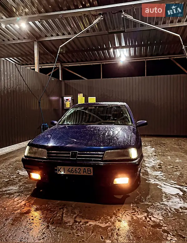 Peugeot 605