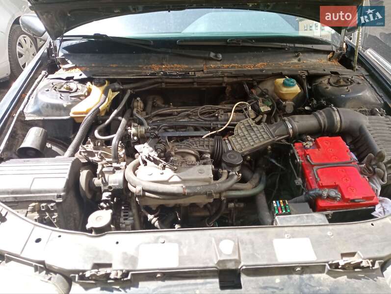 Седан Peugeot 605 1990 в Львове