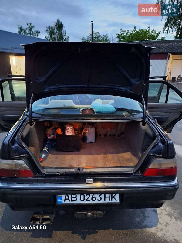 Седан Peugeot 605 1991 в Бару