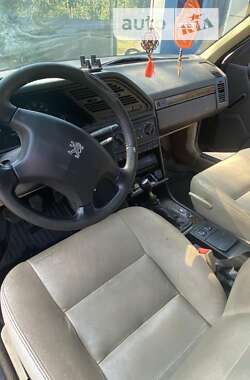 Седан Peugeot 605 1998 в Кривом Роге