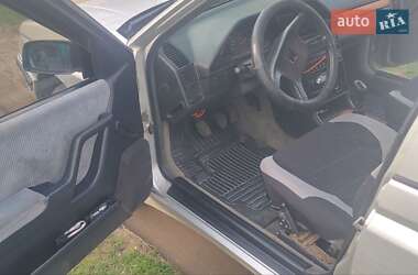 Седан Peugeot 605 1990 в Старом Самборе