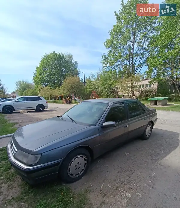 Peugeot 605