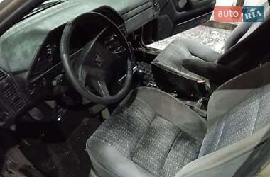 Седан Peugeot 605 1991 в 