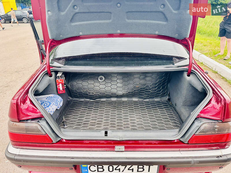 Седан Peugeot 605 1997 в Прилуках