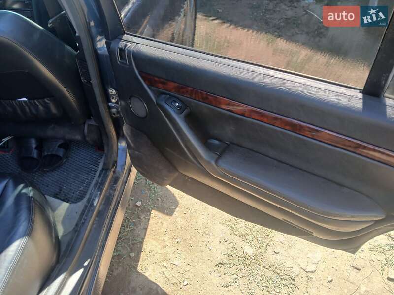 Седан Peugeot 605 1996 в Миколаєві