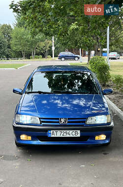 Седан Peugeot 605 1990 в Ровно