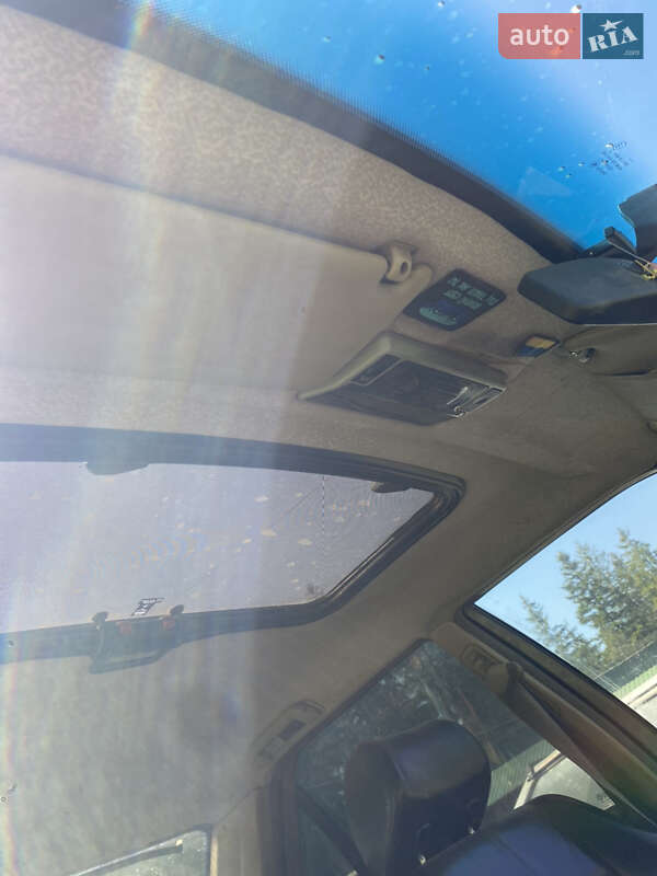 Седан Peugeot 605 1990 в Черновцах