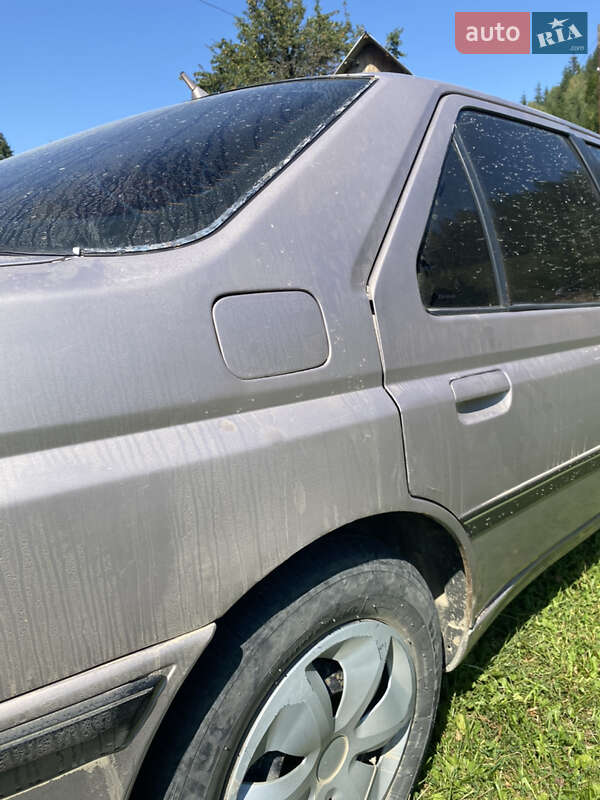 Седан Peugeot 605 1990 в Черновцах