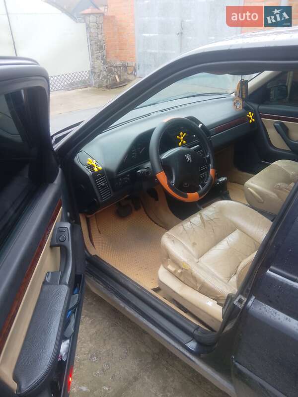 Седан Peugeot 605 1999 в Калиновке