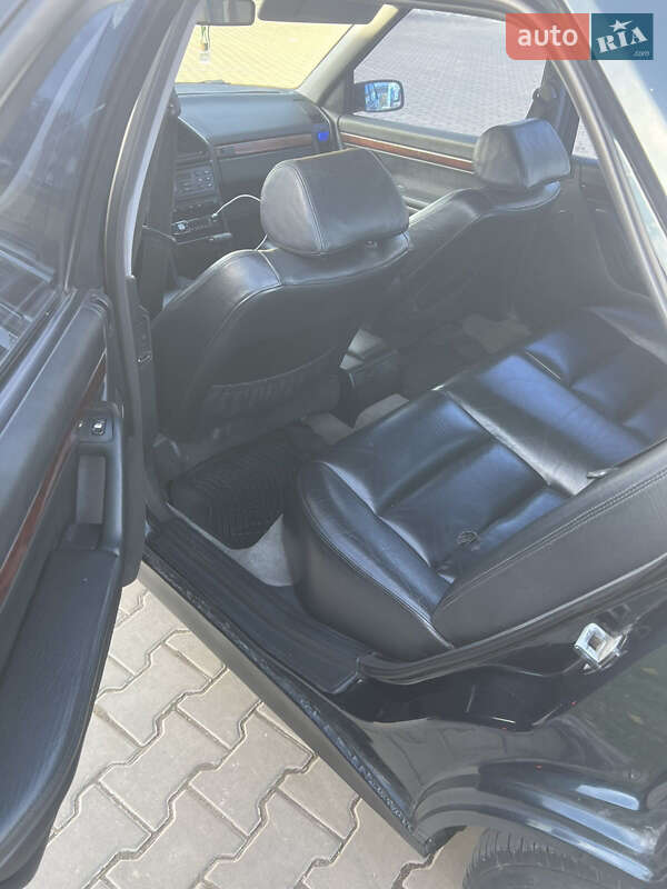 Седан Peugeot 605 1996 в Млиніві