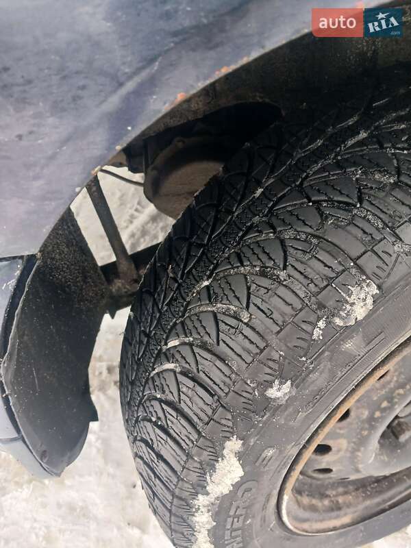 Седан Peugeot 605 1990 в Житомире