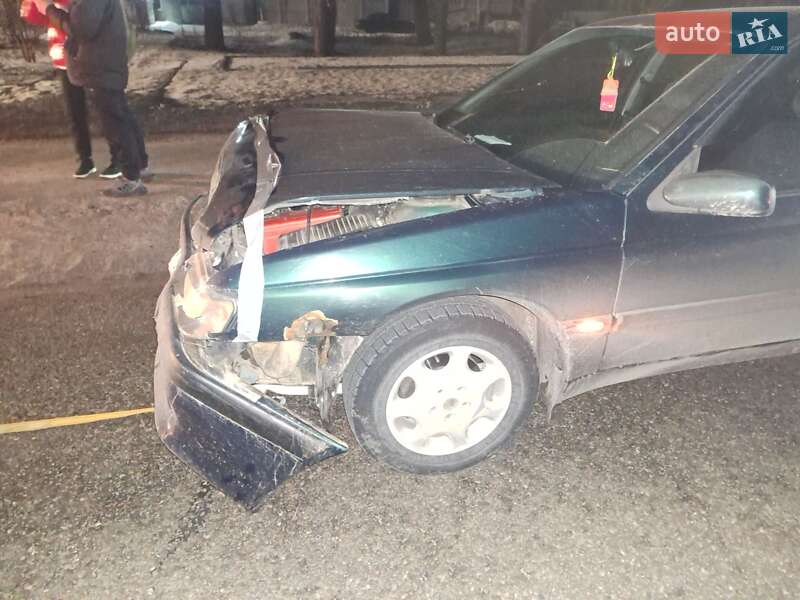 Седан Peugeot 605 1998 в Киеве