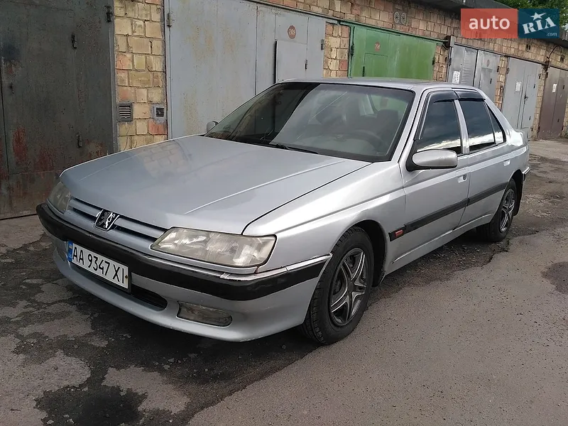 Peugeot 605