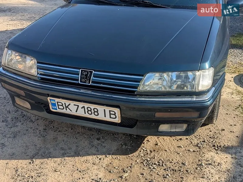 Peugeot 605