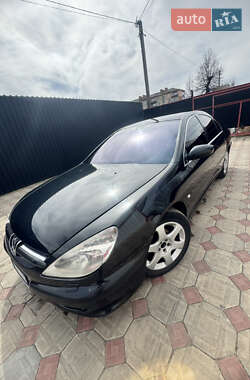 Седан Peugeot 607 2004 в 