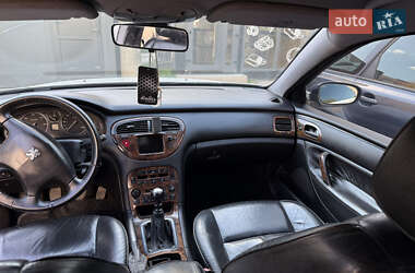 Седан Peugeot 607 2009 в 
