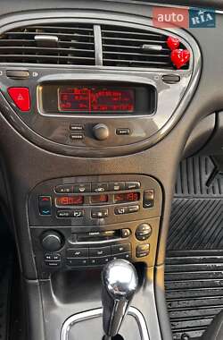 Седан Peugeot 607 2001 в 