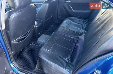 Седан Peugeot 607 2001 в 