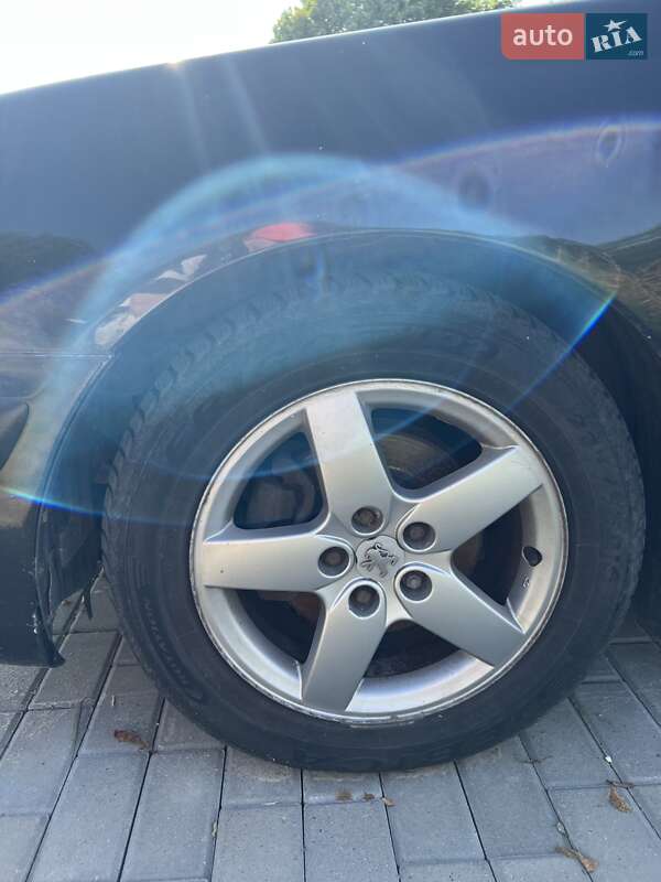 Седан Peugeot 607 2003 в Рівному