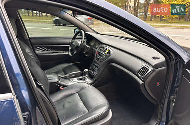 Седан Peugeot 607 2001 в  фото 25 Седан Peugeot 607 2001 в