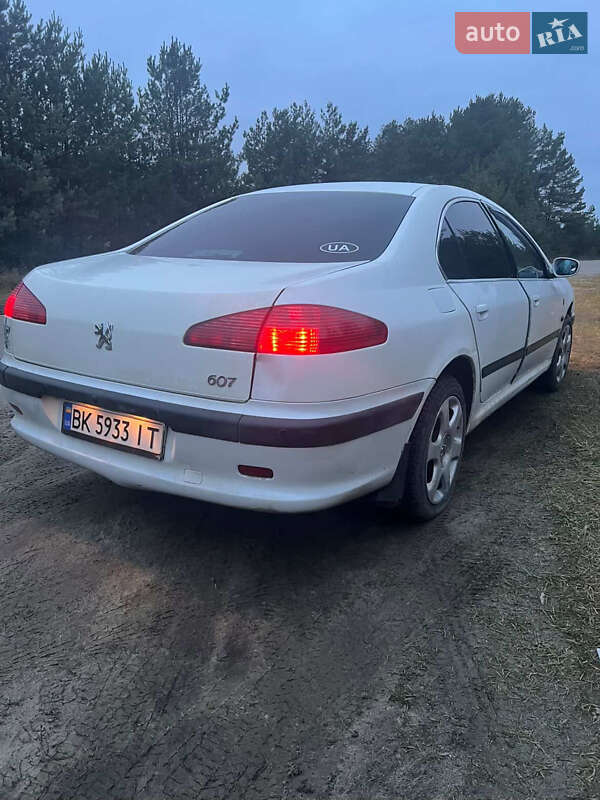 Седан Peugeot 607 2004 в Рівному