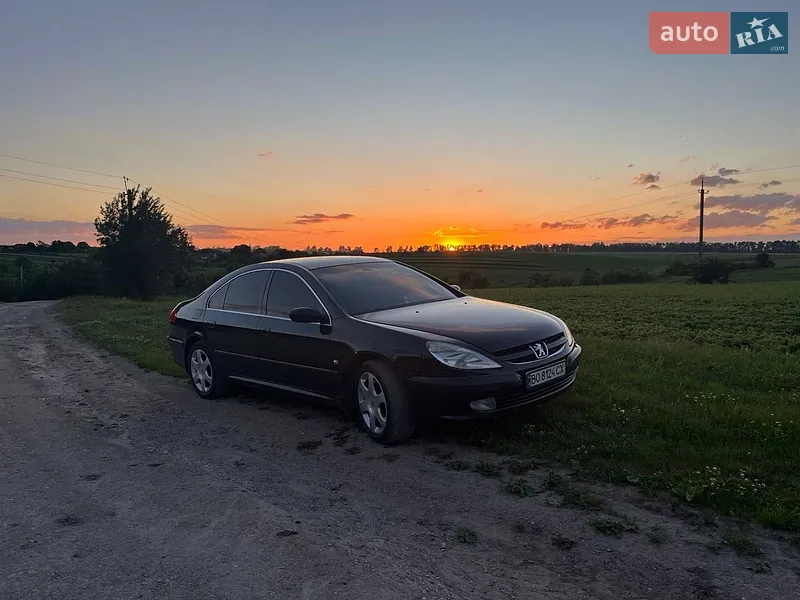 Peugeot 607