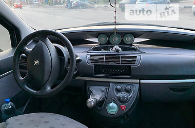 Минивэн Peugeot 807 2005 в Ивано-Франковске
