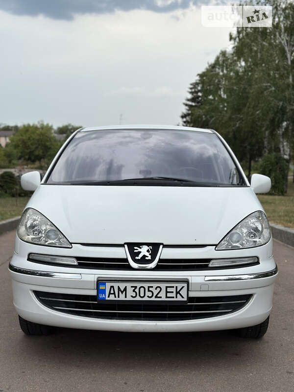 Минивэн Peugeot 807 2011 в Житомире