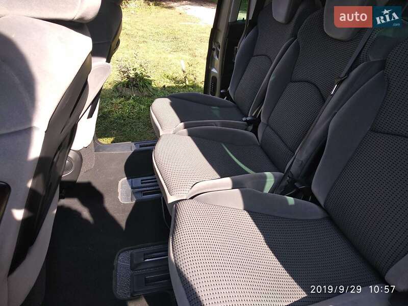 Мінівен Peugeot 807 2013 в Кам'янець-Подільському