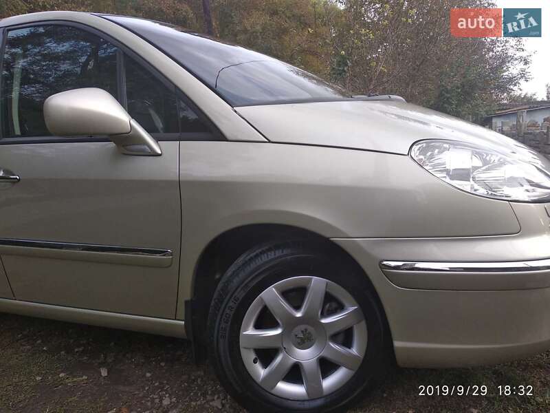 Мінівен Peugeot 807 2013 в Кам'янець-Подільському
