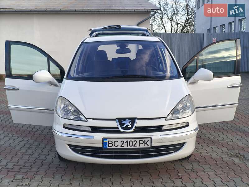 Peugeot 807 2011