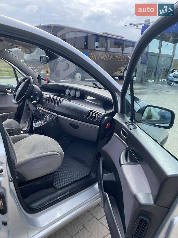 Мінівен Peugeot 807 2005 в Тлумачі