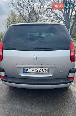 Минивэн Peugeot 807 2002 в 