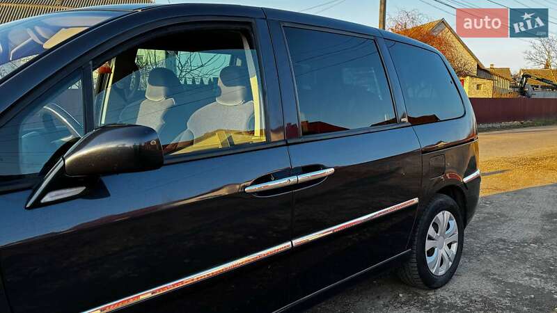 Мінівен Peugeot 807 2008 в Львові