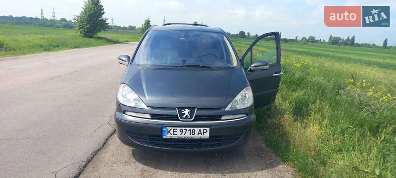 Peugeot 807 2003