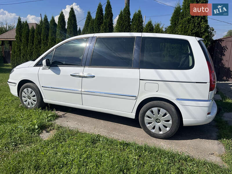 Мінівен Peugeot 807 2008 в Прилуках