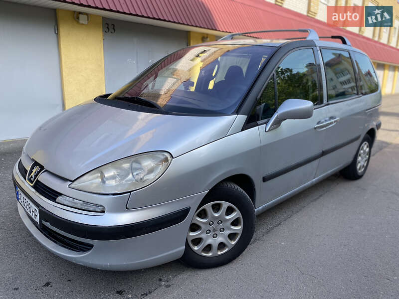 Peugeot 807 2004