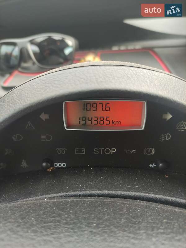 Мінівен Peugeot 807 2010 в Вінниці