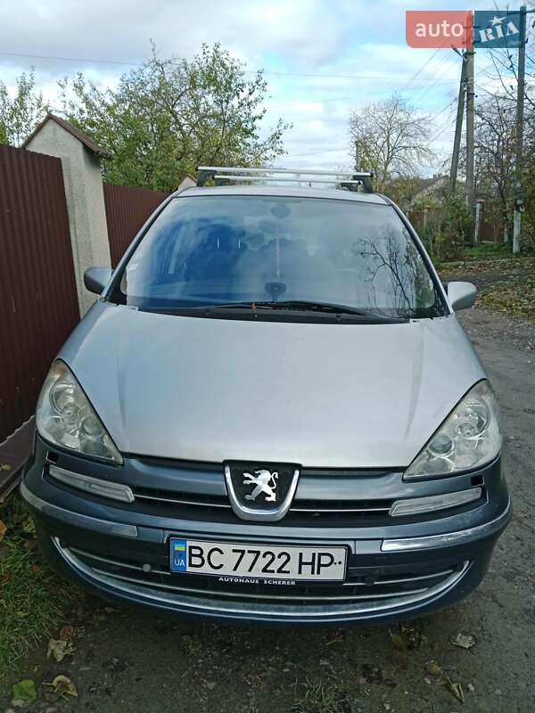 Peugeot 807 2009